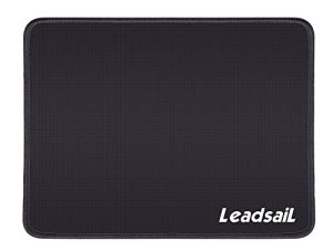 LeadsaiL Mouse Pad with Stitched Edge
